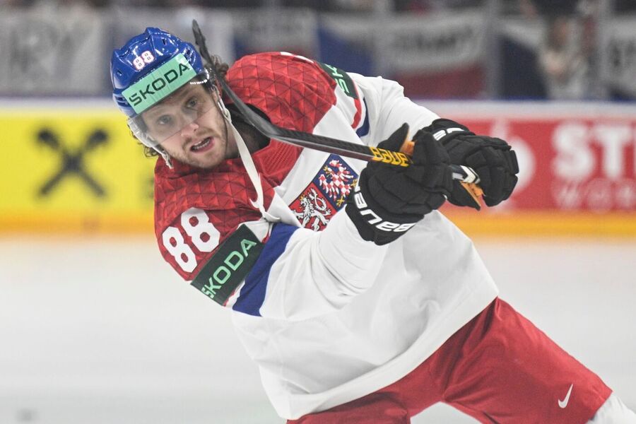 David Pastrňák přijel na MS v hokeji 2024, nastoupí do čtvrtfinále proti USA