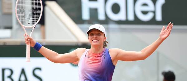 Tenis, WTA, Iga Swiatek se raduje z postupu ve čtvrtfinále Roland Garros, French Open