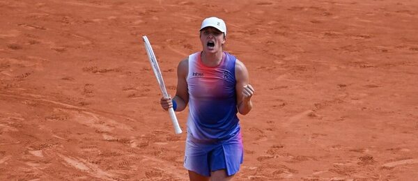 Tenis, WTA, Iga Swiatek se raduje v semifinále Roland Garros 2024, French Open