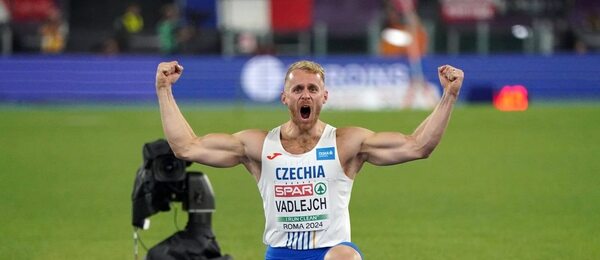 Atletika, Jakub Vadlejch oslavuje zlato na Mistrovství Evropy v Římě, hod oštěpem