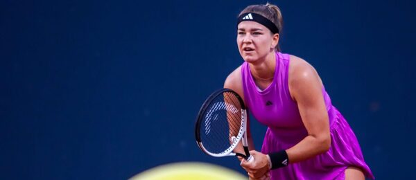 Česká tenistka Karolína Muchová na turnaji WTA Palermo 2024 v Itálii, kde si dnes zahraje finále proti Qinwen Zheng