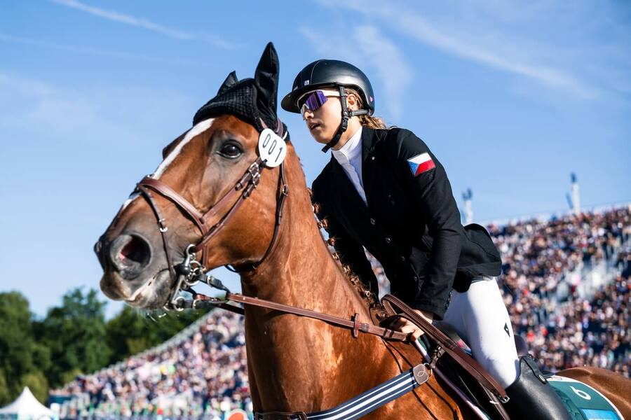 Moderní pětiboj, ženy, Lucie Hlaváčková během semifinále na LOH 2024 v Paříži