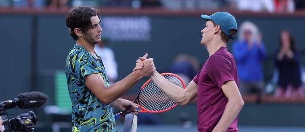 Jannik Sinner a Taylor Fritz na turnaji v Indian Wells