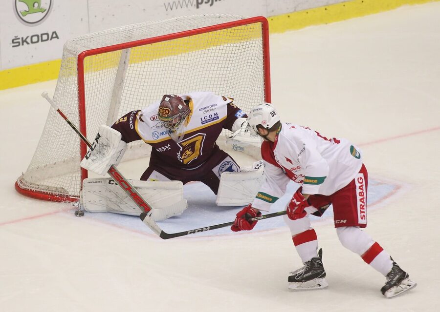 Zápas 1. hokejové ligy, Jihlava vs. Slavia Praha