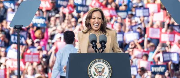 Americké prezidentské volby, Kamala Harris na mítinku Demokratů v Atlantě, Georgia