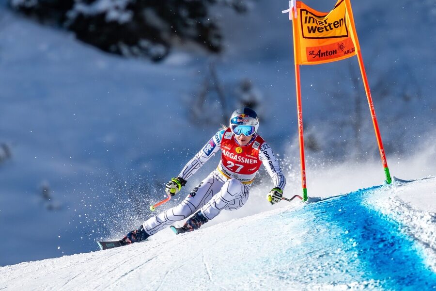 Alpské lyžování, FIS Světový pohár St Anton, Ester Ledecká během sjezdu