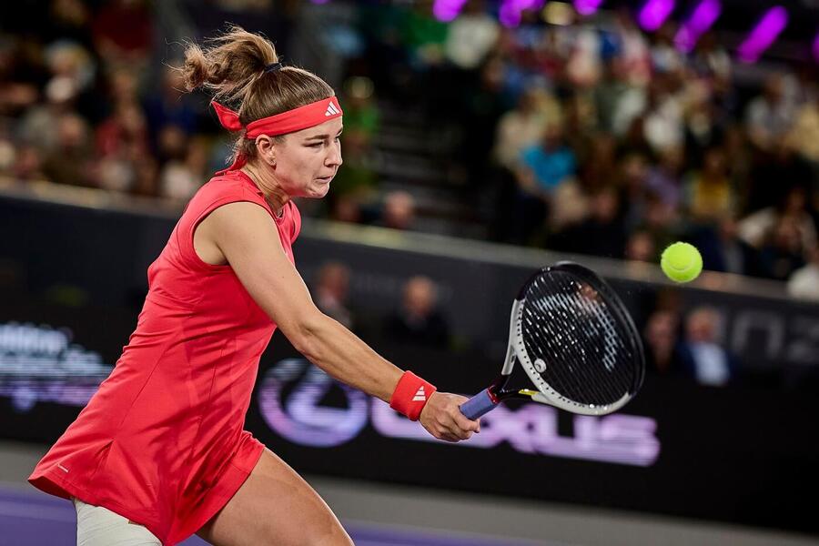 Karolína Muchová ve vítězném čtvrtfinále na WTA Linz 2025, kde ji dnes v semifinále vyzve Ekaterina Alexandrova