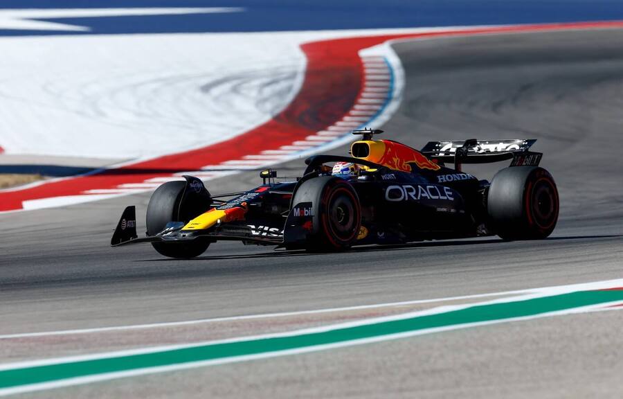Max Verstappen během vítězné Velké ceny USA Max Verstappen během vítězné Velké ceny USA